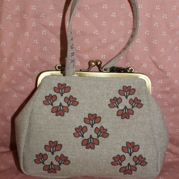 NWT IYURA Crossbody Bag Stenciled Look and Embroidery Work - Picture 2 of 6